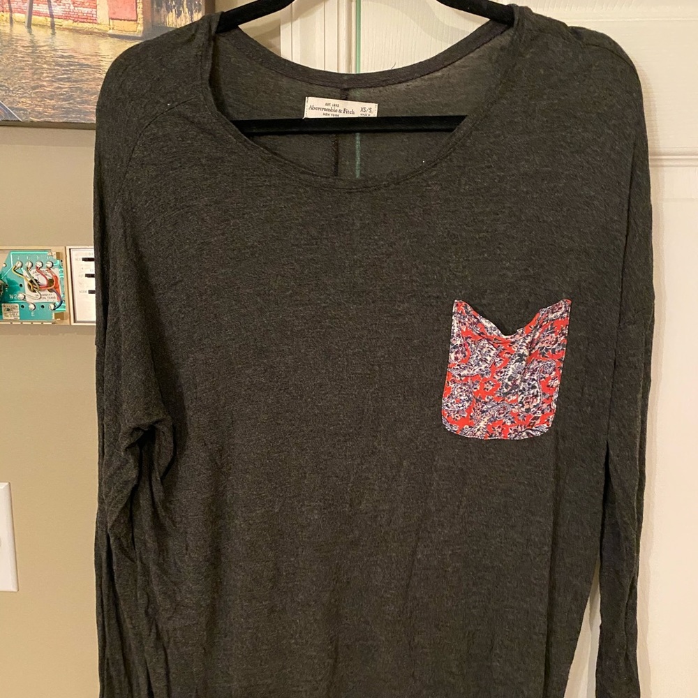 Patterned Pocket Long Sleeve